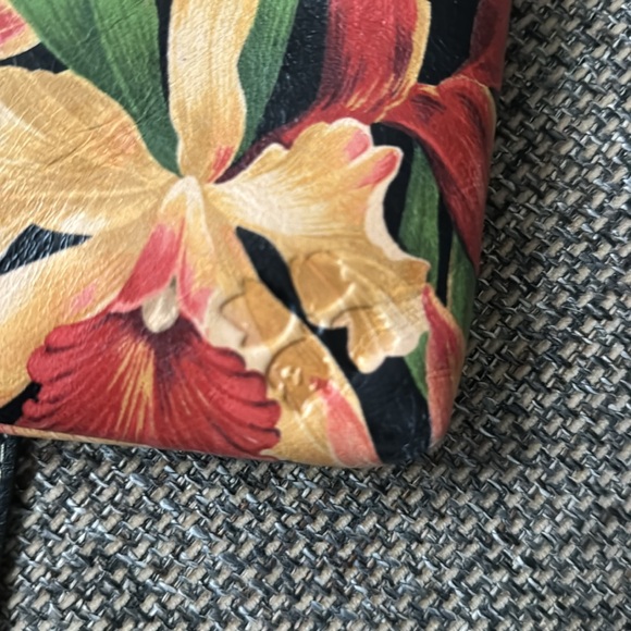 Patricia Nash Floral Crossbody Purse - Picture 9 of 12